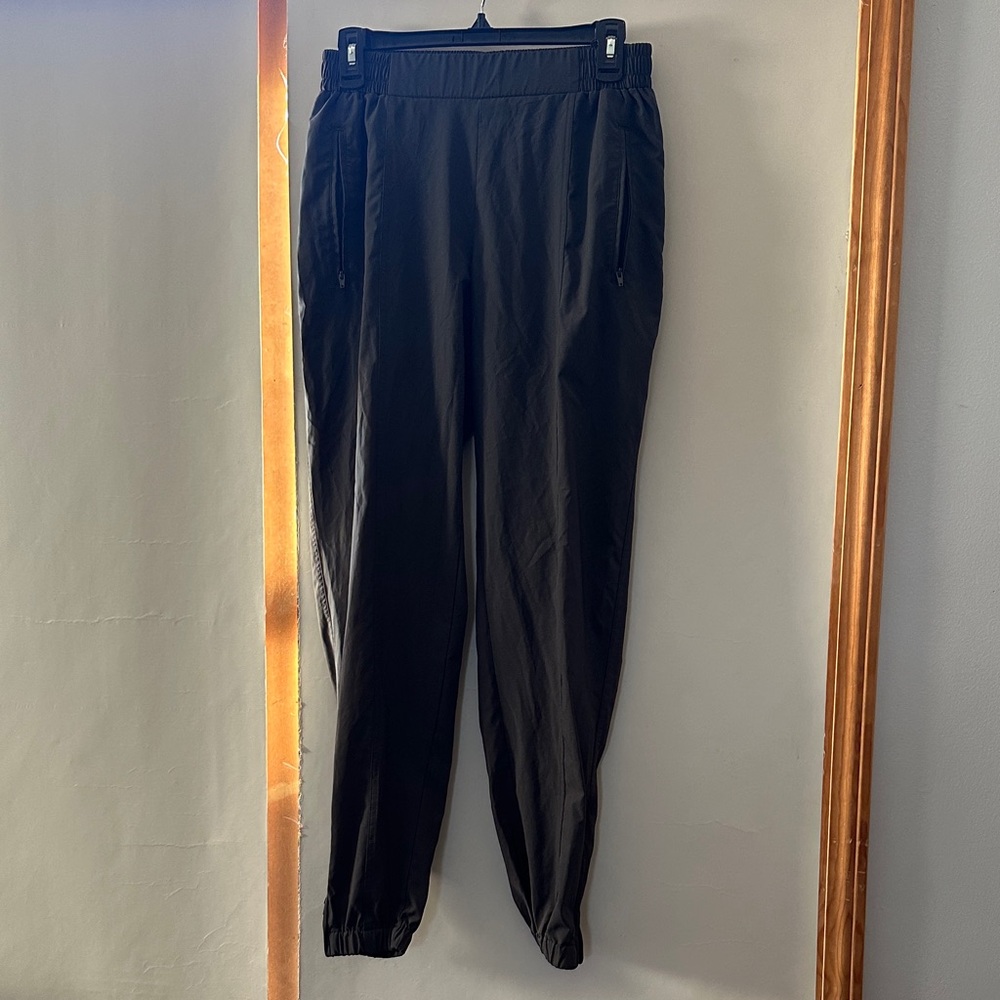 Women’s Dark Green Old Navy Jogger Pants